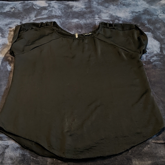 🥝2 for $10 River Island flowy black high neck tee - Picture 4 of 6